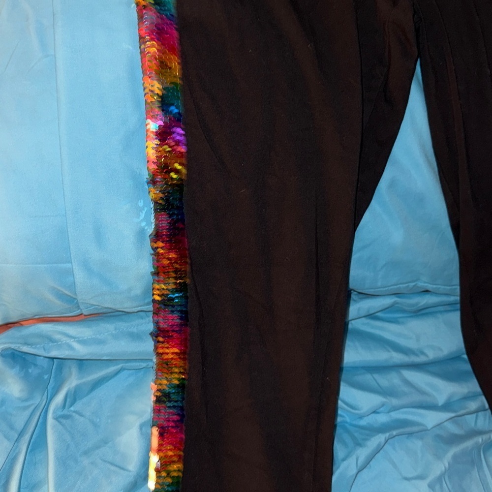 Victoria's Secret Black Yoga Leggings - Picture 2 of 6